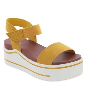 Odelia Platform Sandals